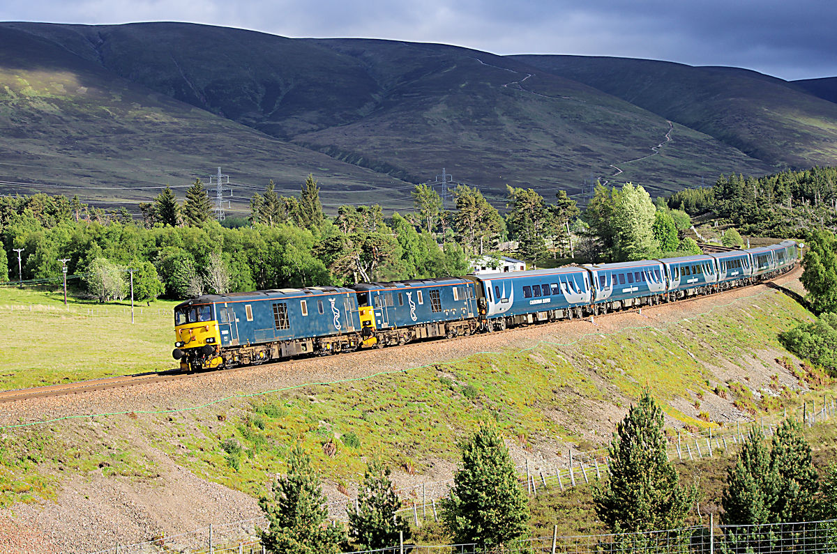 Caledonian Sleeper at Dalwhinnie