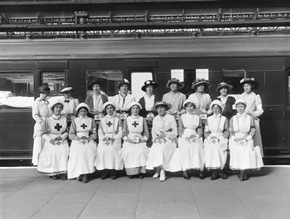 Women ambulance crew Women ambulance crew