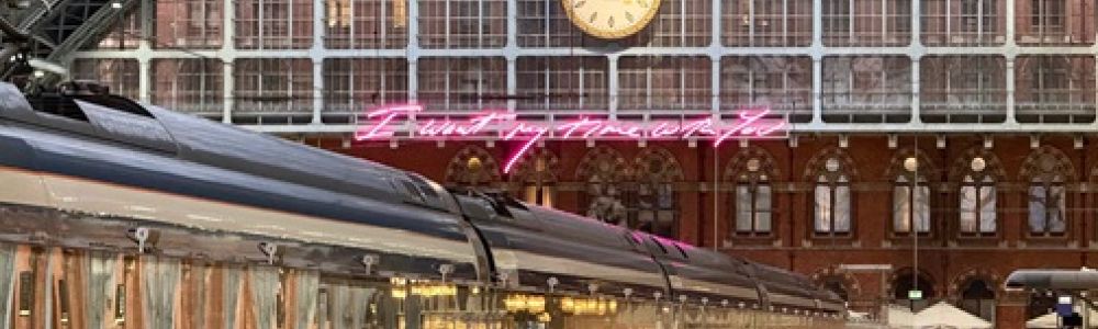 Eurostar Blue and Eurostar Red